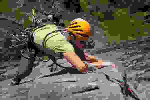 Clean Climbing Kurse Lofoten – Kletterschule YOYO