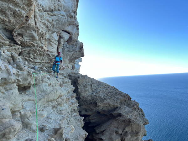 Cape Canaille, Les Calanques Mehrseillängenrouten – Kletterschule YOYO