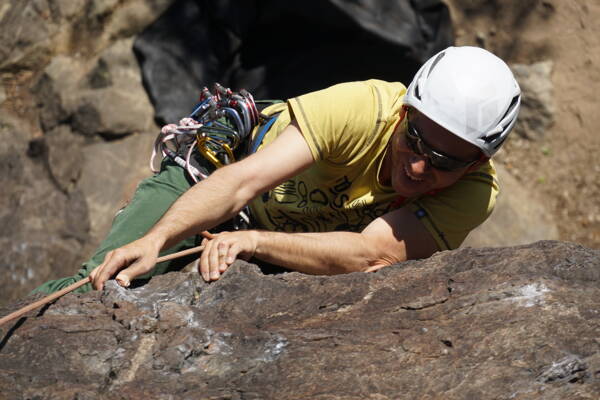 Ponte Brolla Mehrseillängenrouten – Kletterschule YOYO