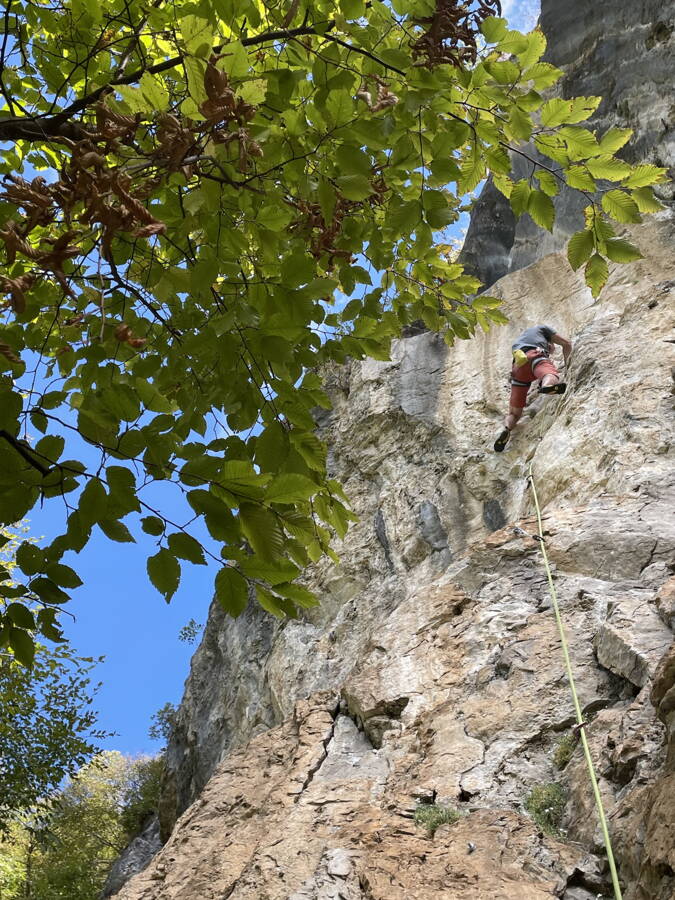 Lago d'Iseo Outdoor-Kletterkurse – Kletterschule YOYO Lago d'Iseo Outdoor-Kletterkurse – Kletterschule YOYO