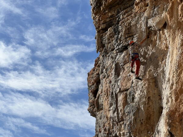 Manikia Griechenland Outdoor-Kletterkurse – Kletterschule YOYO