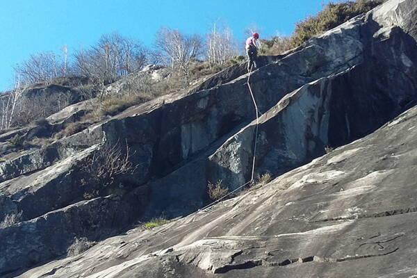 Ponte Brolla Outdoor-Kletterkurse – Kletterschule YOYO