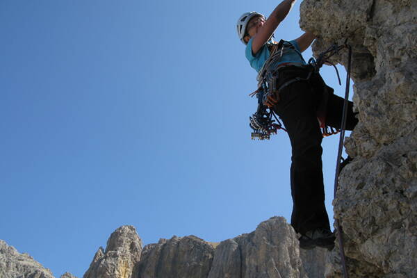 Sella-Dolomiten Mehrseillängenrouten – Kletterschule YOY Sella-Dolomiten Mehrseillängenrouten – Kletterschule YOY