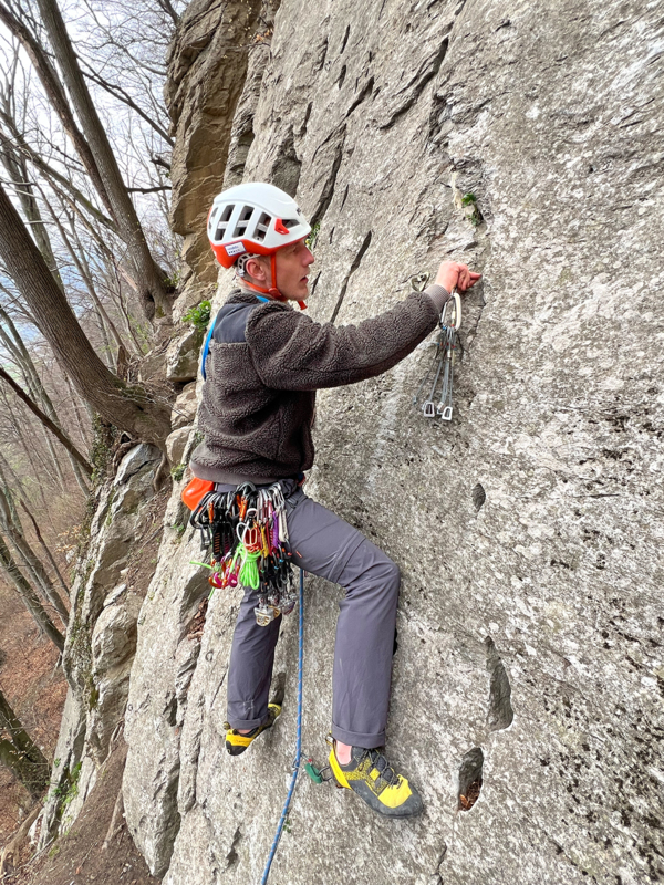 Clean Climbing Heidiland – Kletterschule YOYO Clean Climbing Heidiland – Kletterschule YOYO