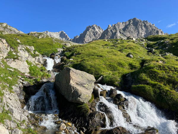 Furkapass Outdoor-Kletterkurse – Kletterschule YOYO