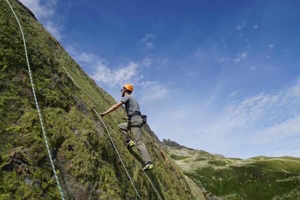 Furkapass Outdoor-Kletterkurse – Kletterschule YOYO