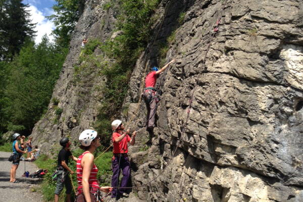 Outdoor-Kletterkurse – Kletterschule YOYO