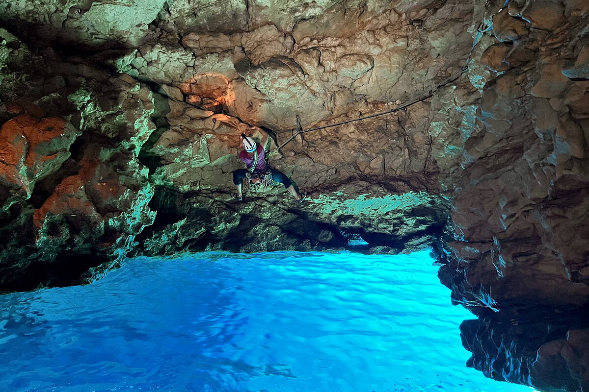 Cape Canaille, Les Calanques Mehrseillängenrouten – Kletterschule YOYO Cape Canaille, Les Calanques Mehrseillängenrouten – Kletterschule YOYO