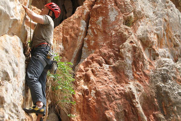 Sizilien Outdoor-Kletterkurse – Kletterschule YOYO